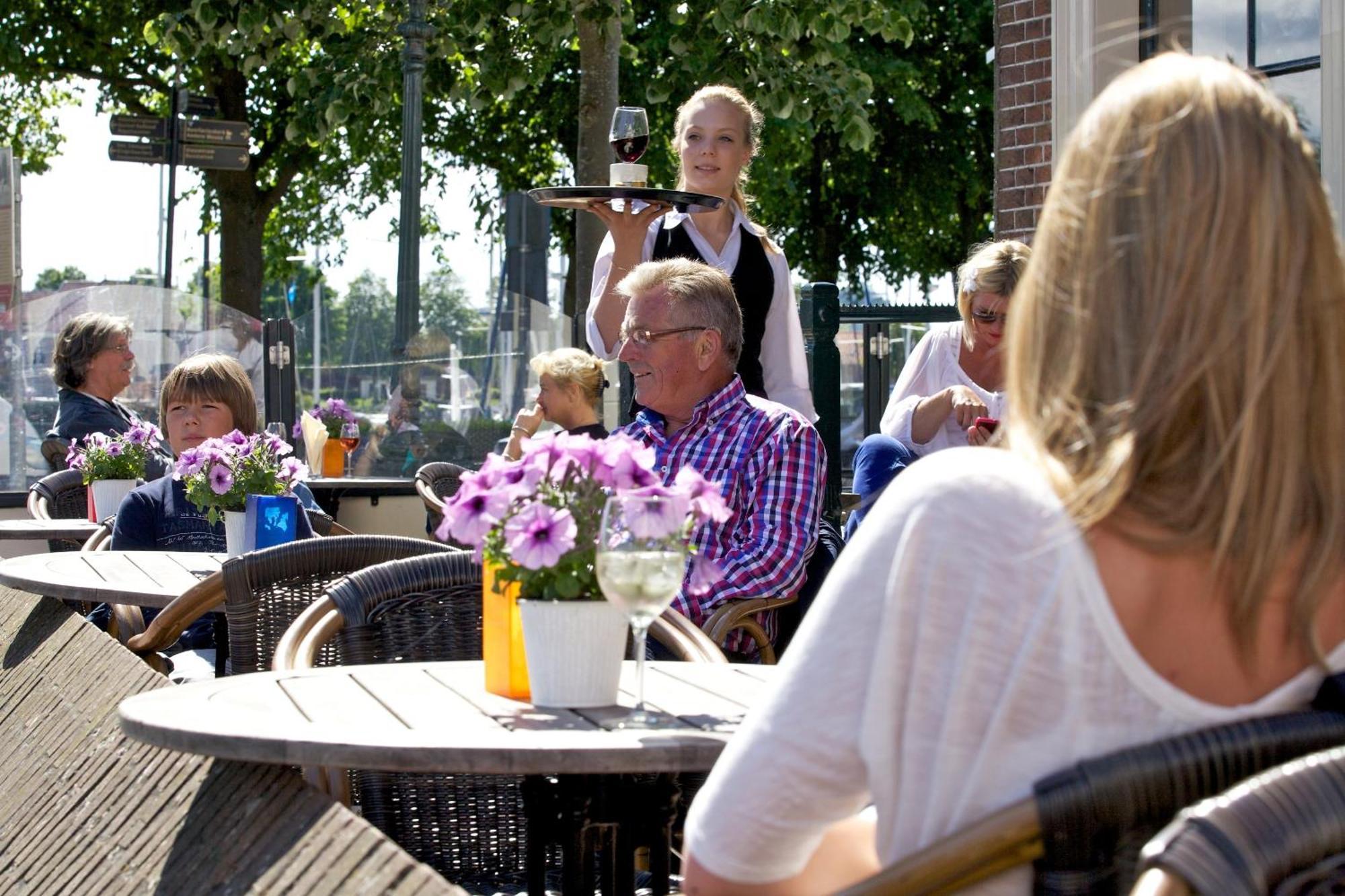 Hotel Medemblik Extérieur photo
